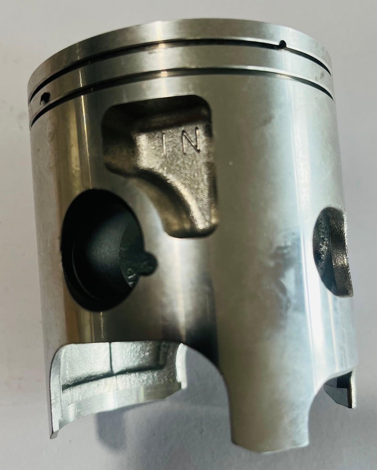 KAWASAKI PISTON - ENGINE KX250
