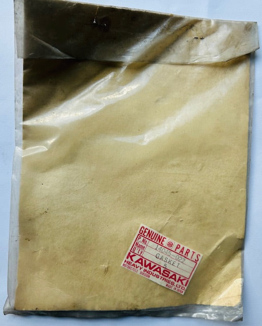 KAWASAKI S1A/S1B/S1C/S2/S2A/S3/S3A/H1/H1A/H1B/H1D/H1E/H1F/H2/H2A/H2B/H2C/KH250A5/KH400A3/KH400A4/KH400A5/KH500A8 - L.H ENG COVER (MCA) GASKET 1969 - 1978