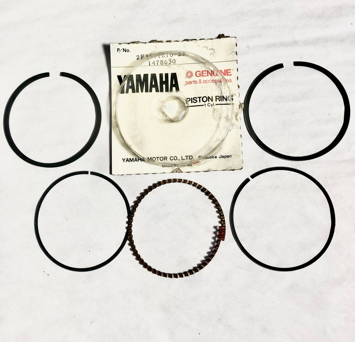 YAMAHA-XS750-PISTON RING SET (2ND O/S)