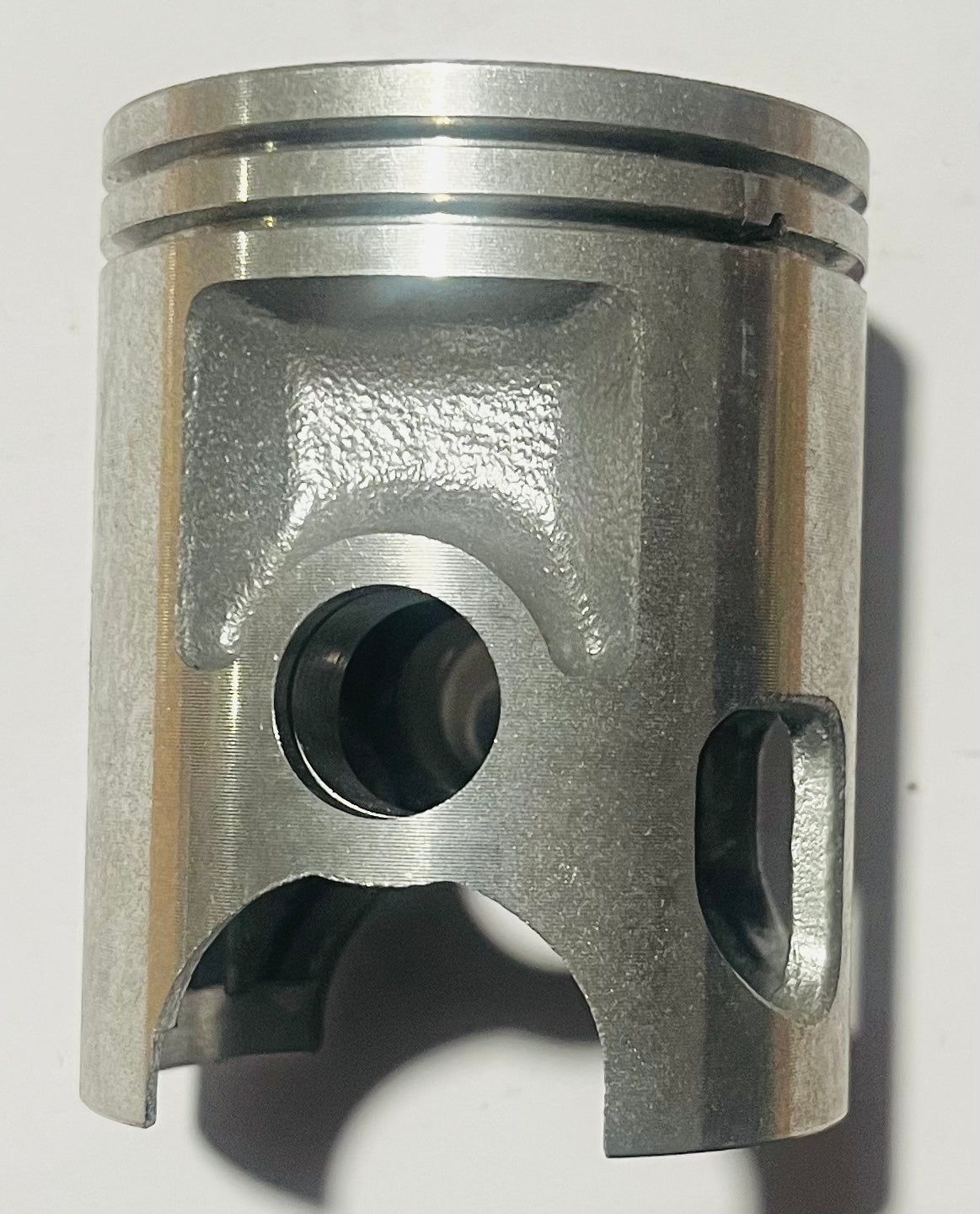 YAMAHA PISTON (0.50MM O/S) AG100