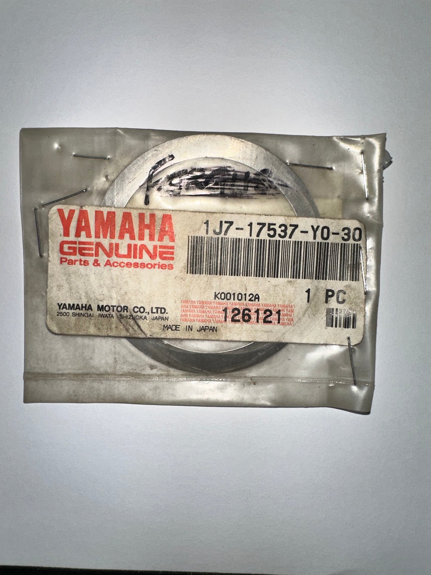 YAMAHA -THRUST SHIM BT1100 2002