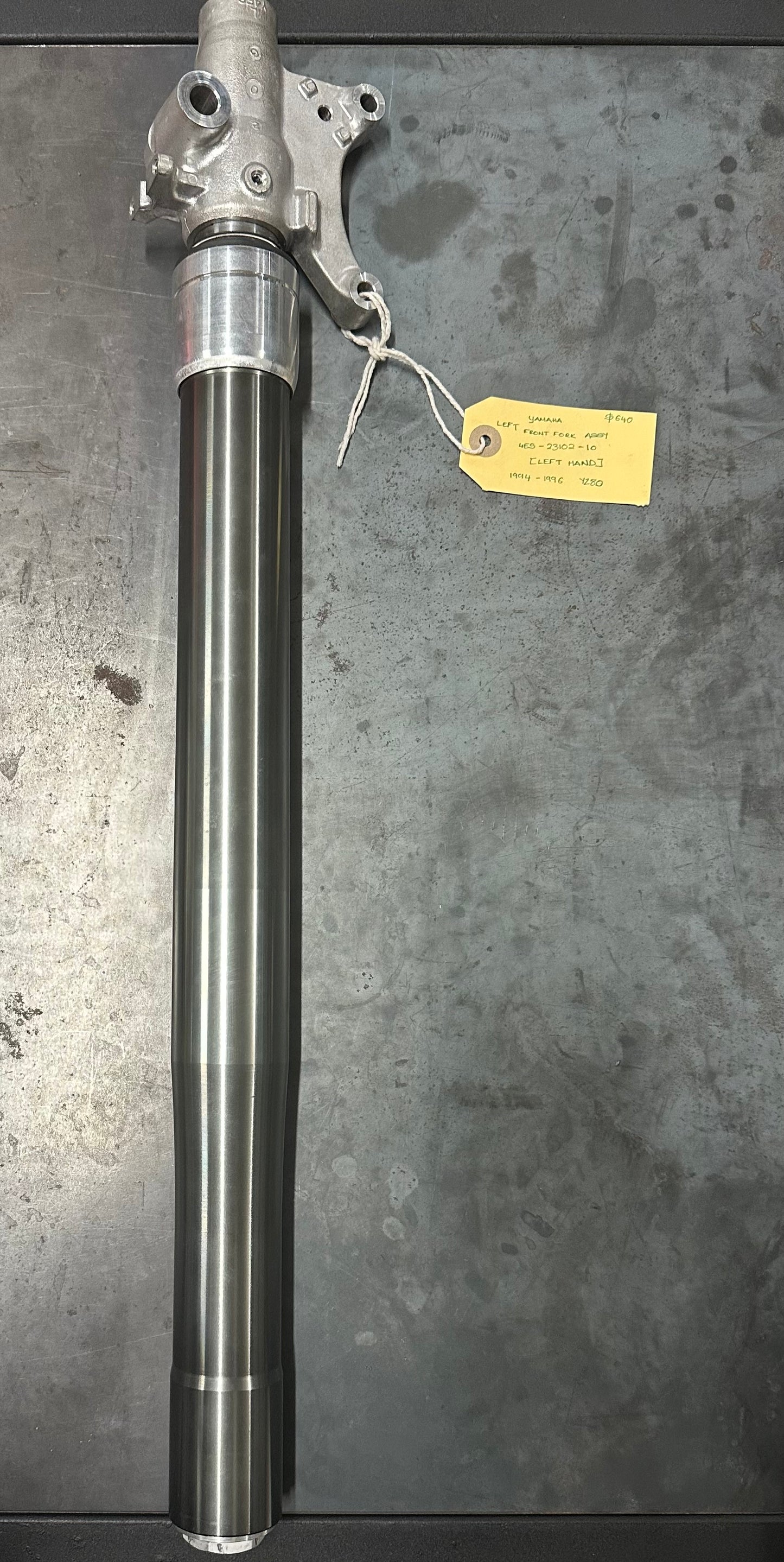 YAMAHA- LEFT FRONT FORK YZ80 1994-1996
