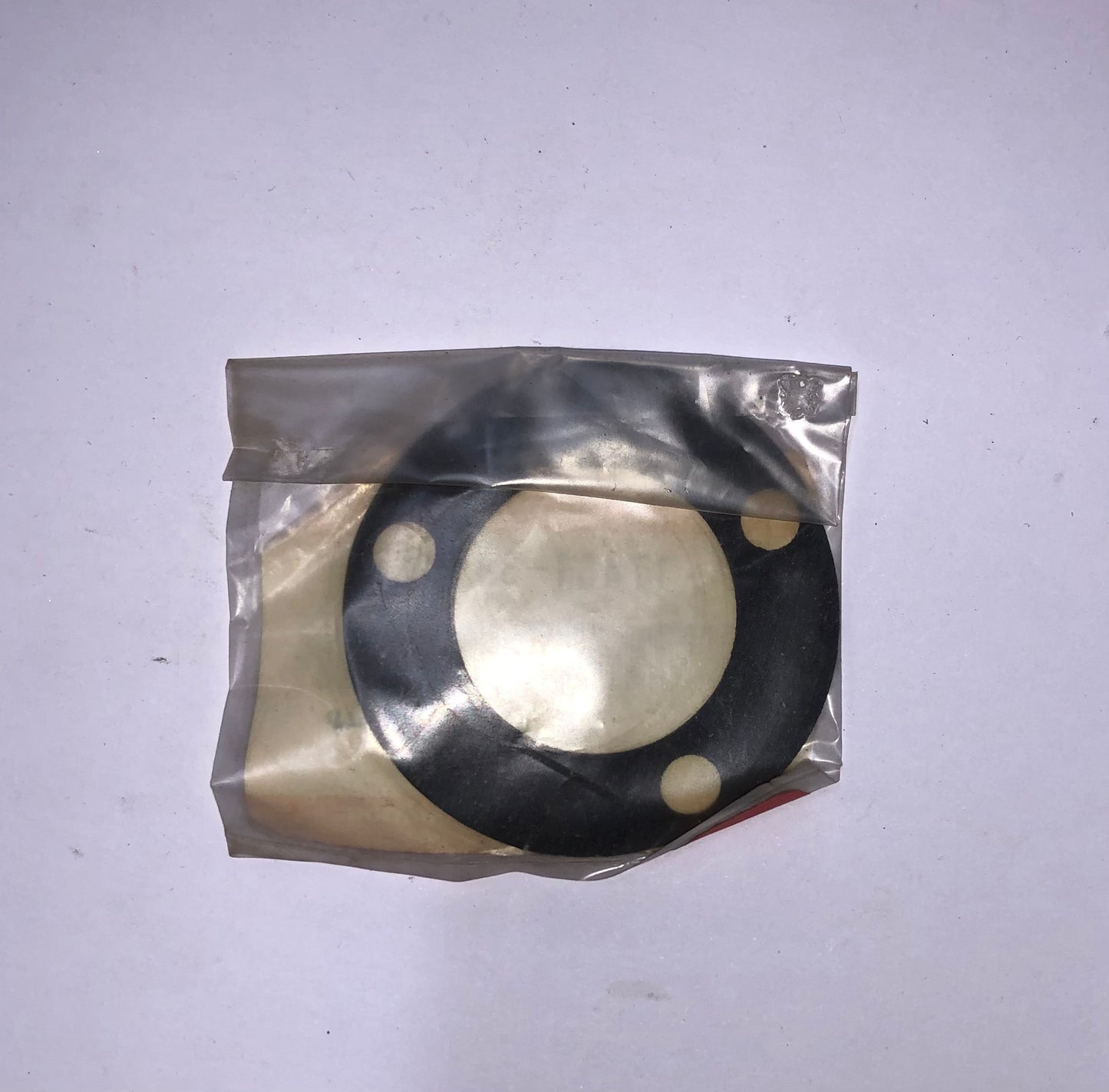 SUZUKI - WATERPUMP GASKET VL800 , VS800 , VZ800