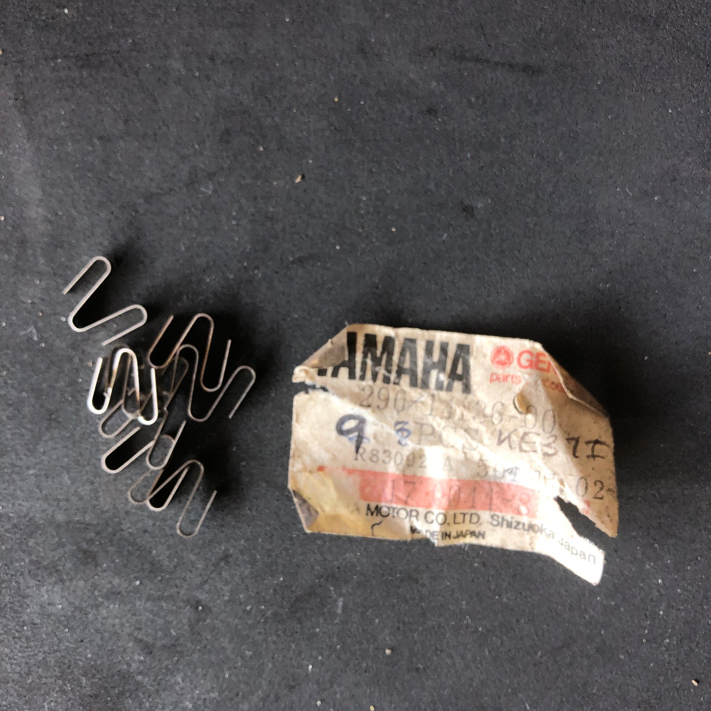 CARB SEAT SPRING - CHAPPY