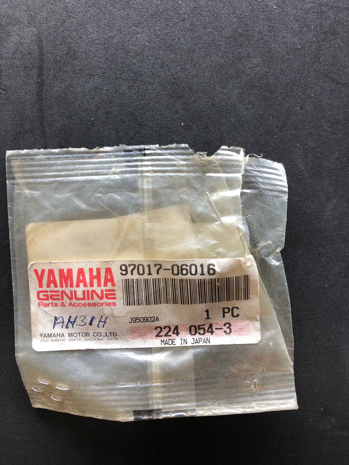 CAM SHAFT BOLT - YZ400F