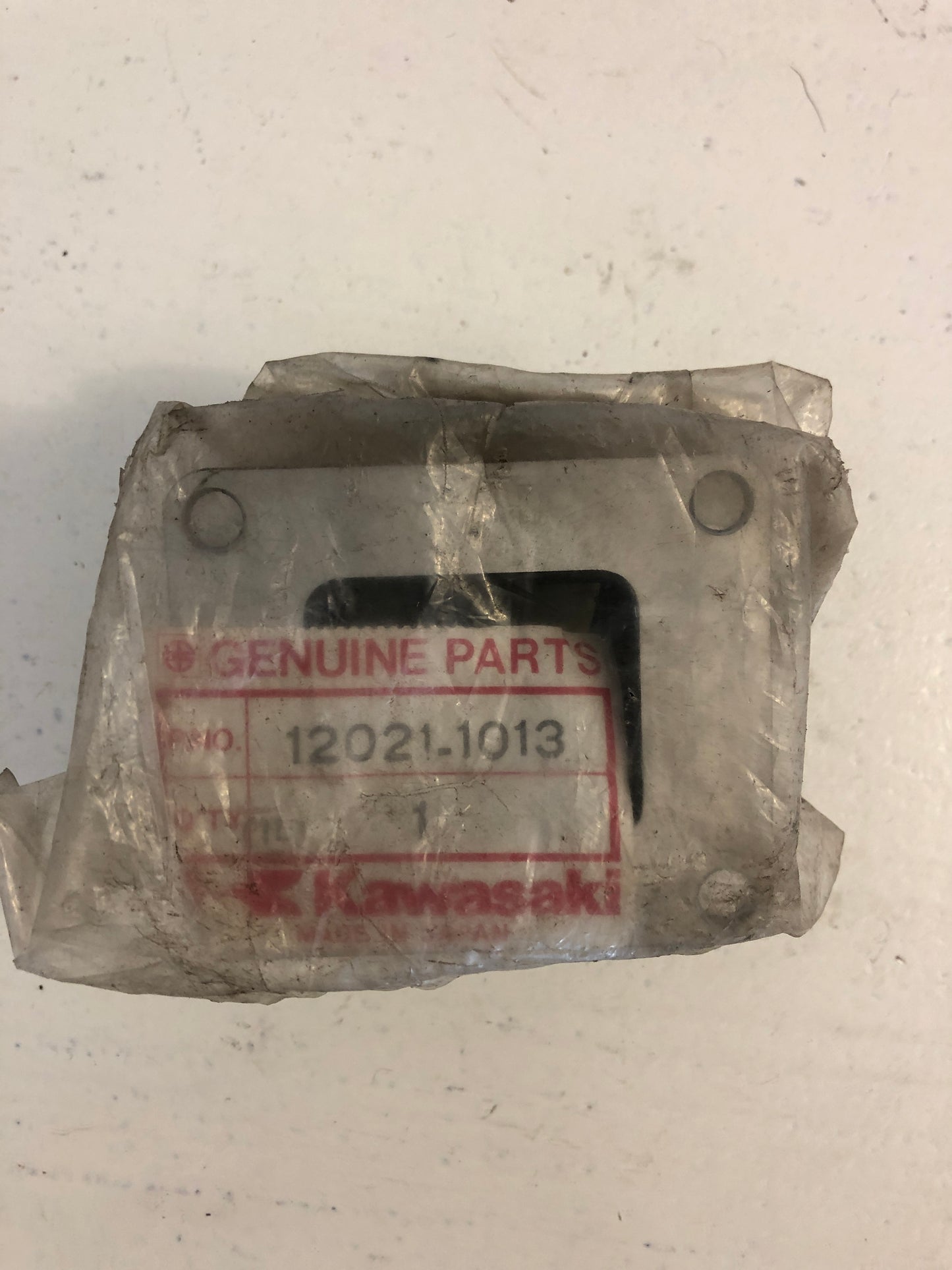 Read Valve Assy - KX80 (1981-1982)