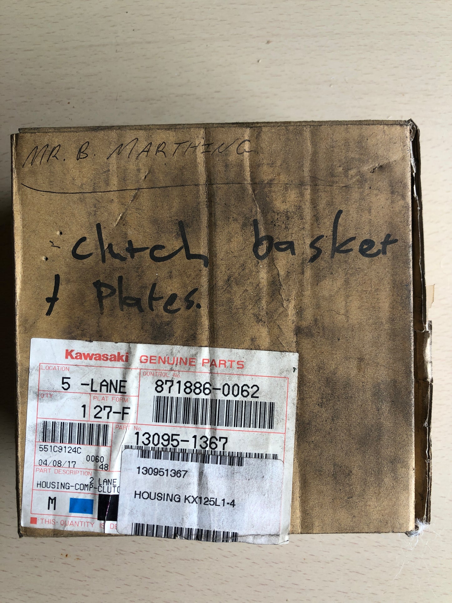 Clutch Housing - KX125 (1999-2002) (used/excellent condition)