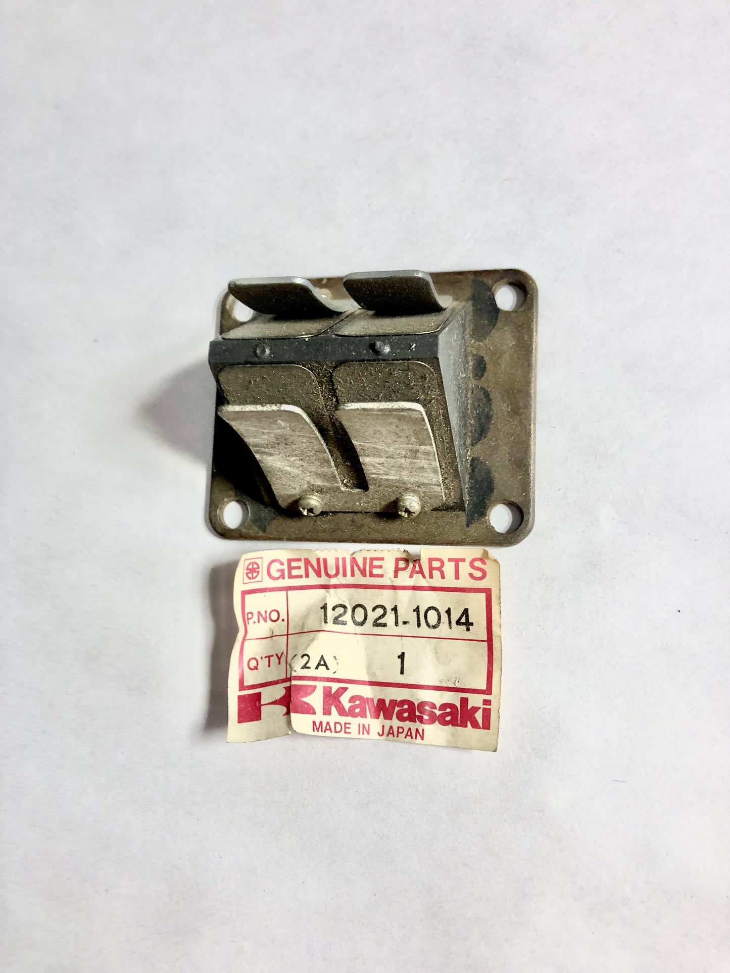 KAWASAKI-KX125-B1-VALVE-ASSY-REED