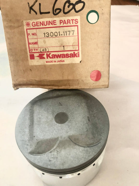 KAWASAKI-KL600A1-PISTON ENGINE STD