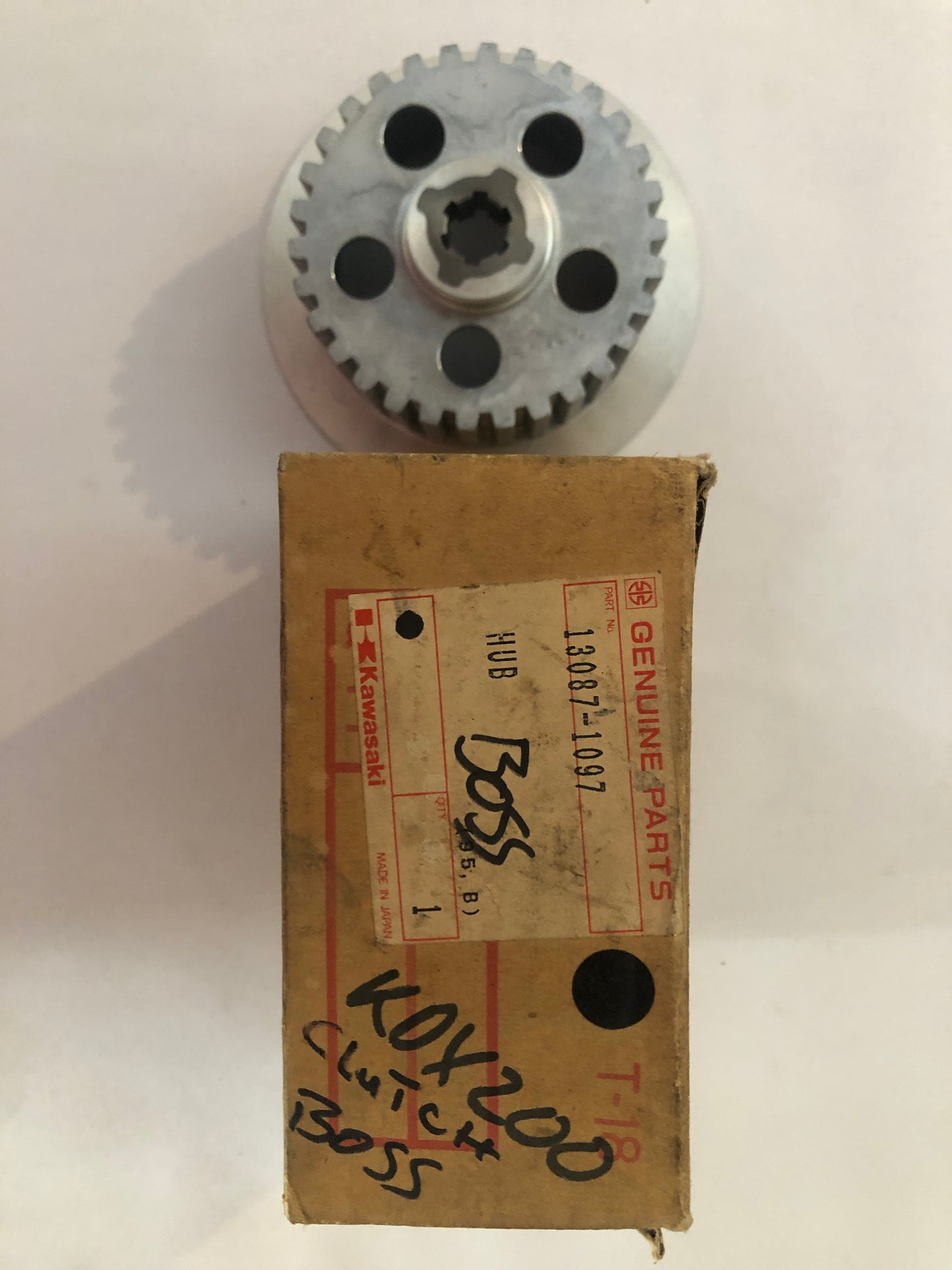 Kawasaki- Kx125 Hub Clutch
