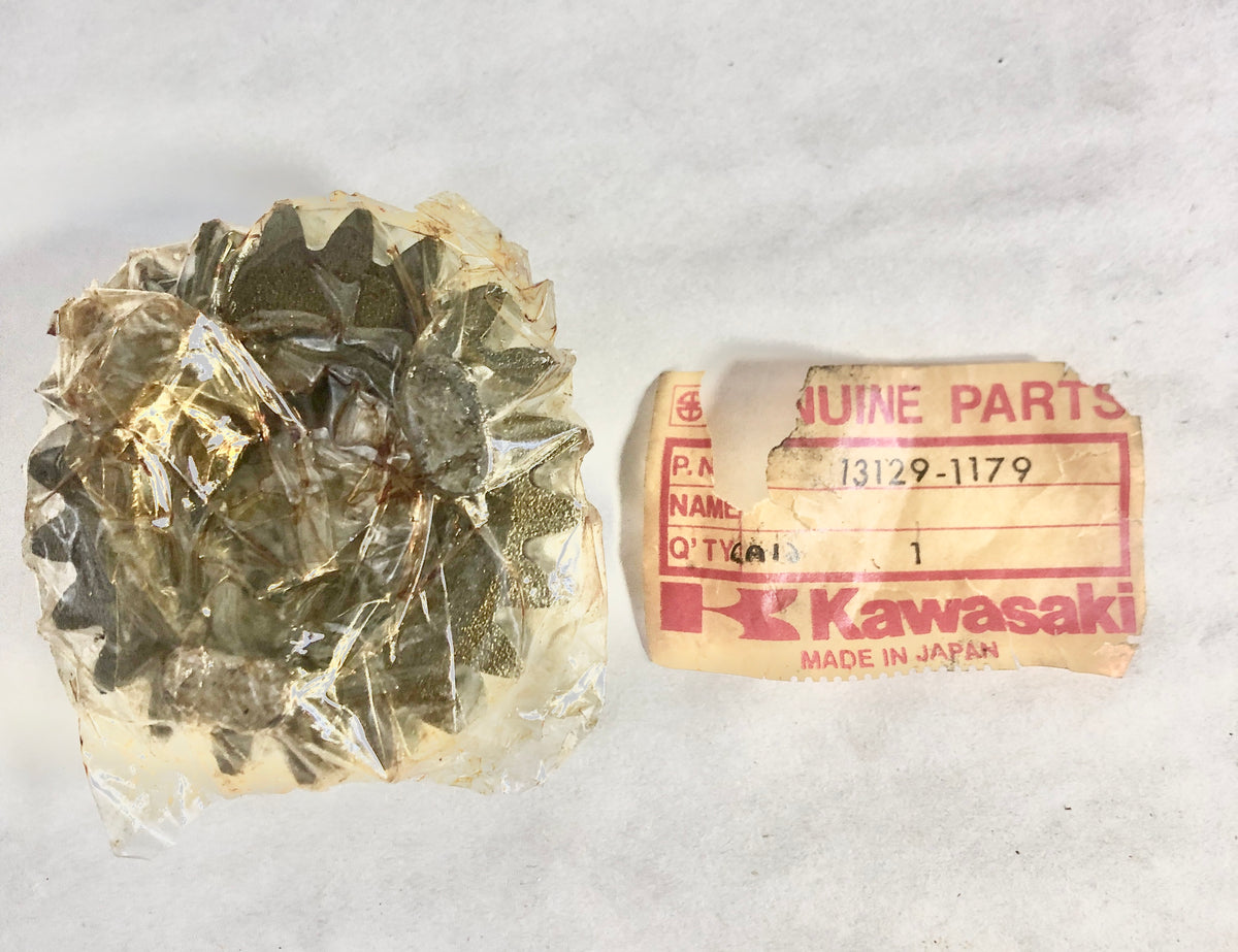 KAWASAKI-KDX400-A2-4TH GEAR OUTPUT 22T