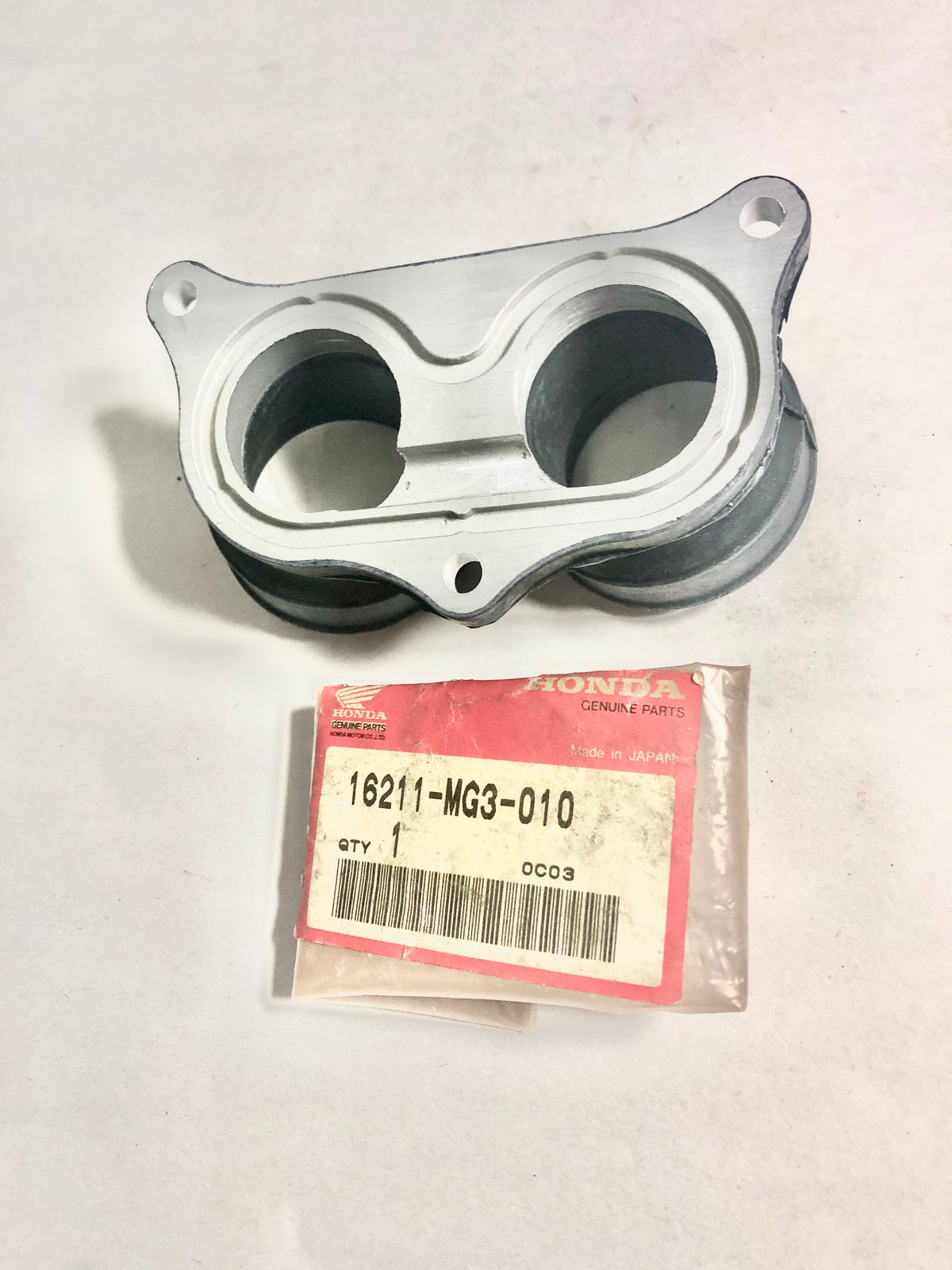 HONDA-XR600R-INSULATOR,CARB