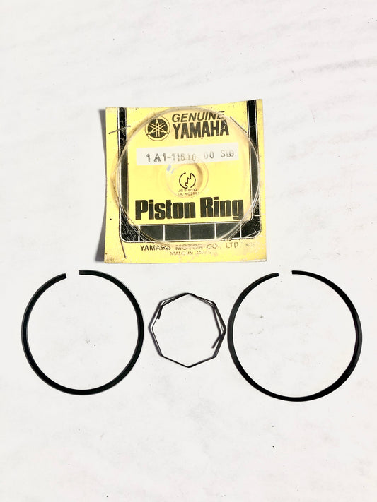 YAMAHA-RD400-PISTON RING SET (STD)