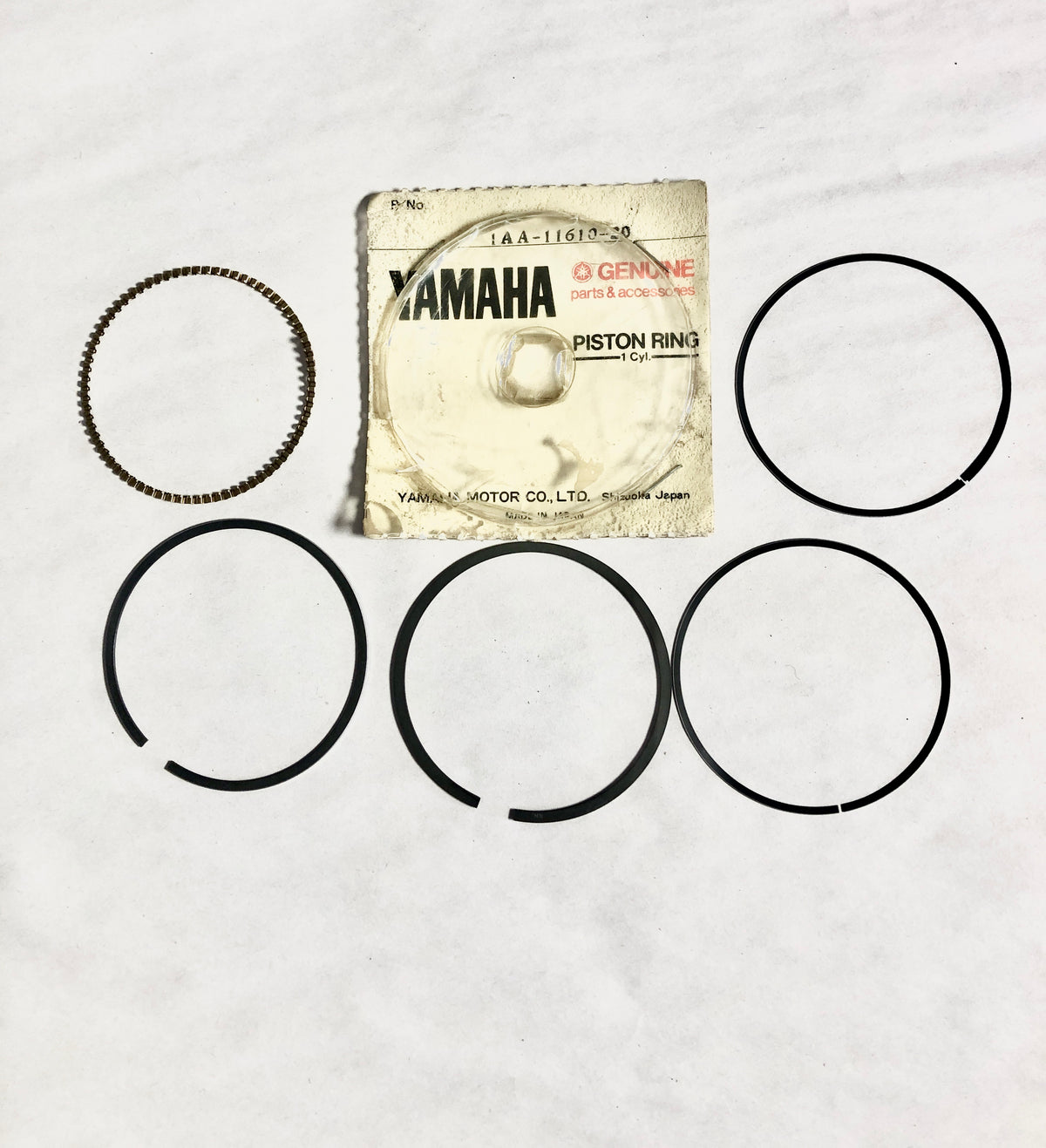 YAMAHA-FZX700-PISTON RING SET (2ND O/S)