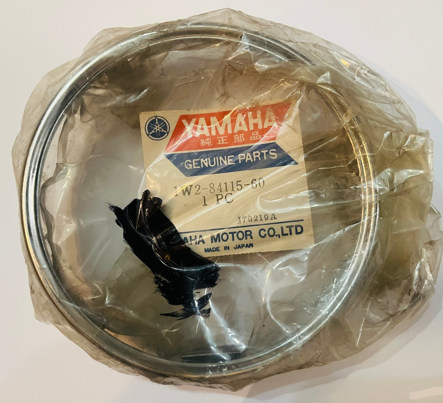 YAMAHA  IT175 IT250 IT400 - RIM HEADLIGHT