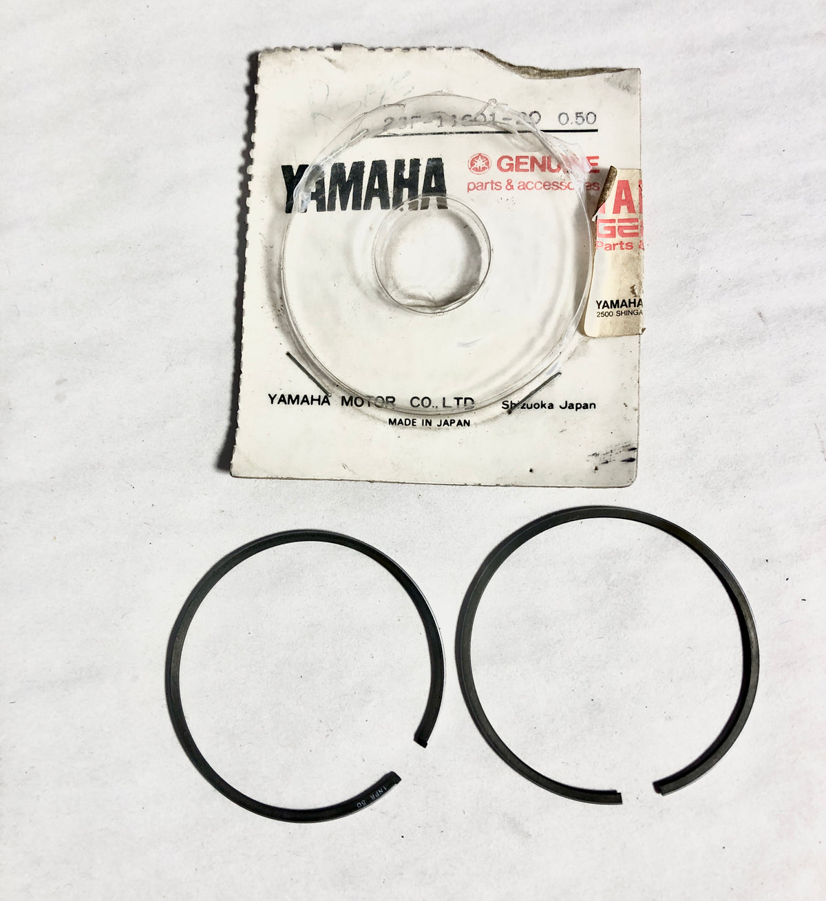 YAMAHA-DT100X-PISTON RING SET (2ND O/S)