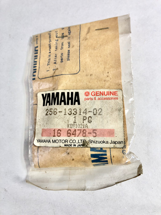YAMAHA-TX650-SHAFT
