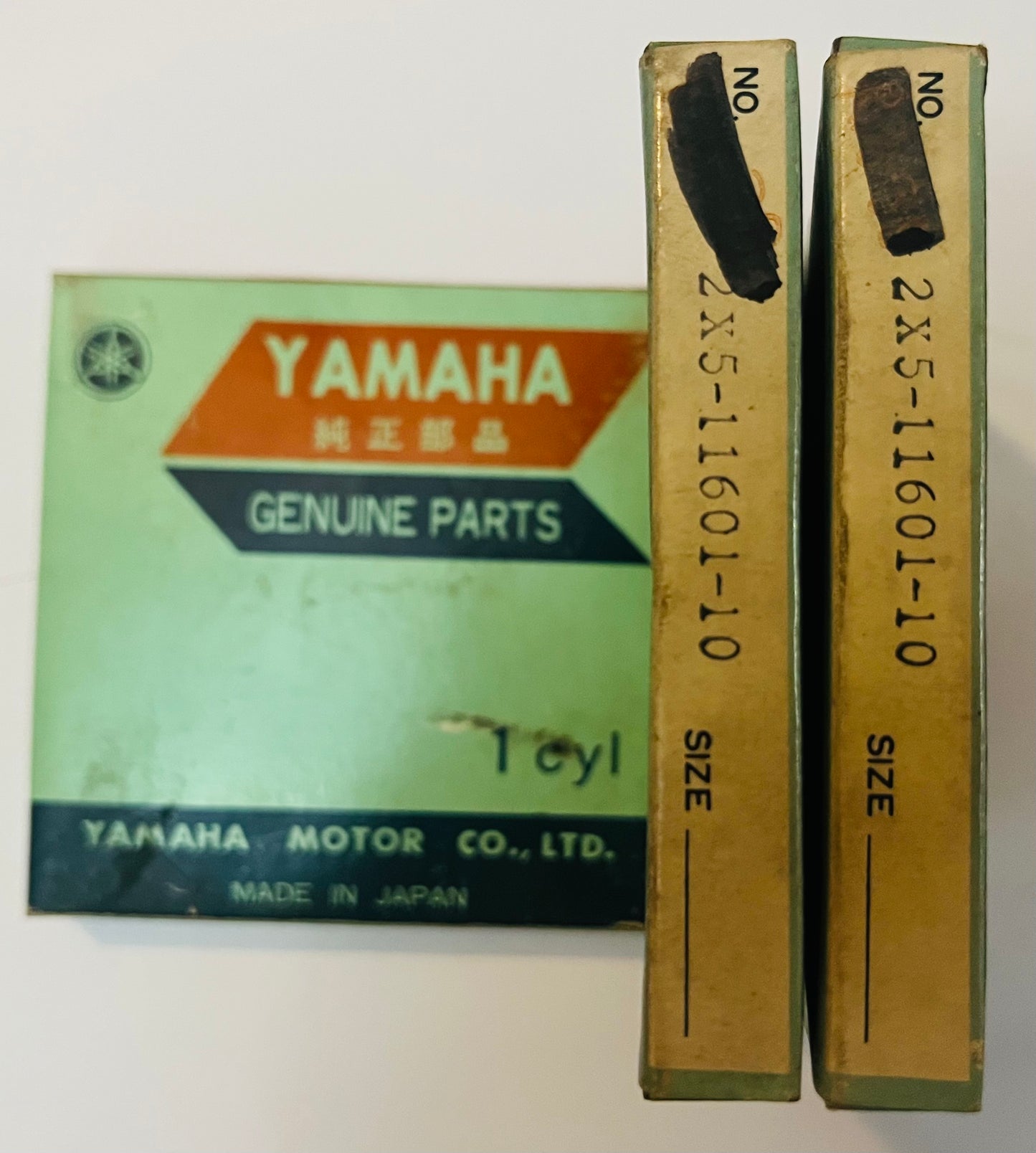 YAMAHA YZ400  - PISTON RING SET 1ST O/S 1979