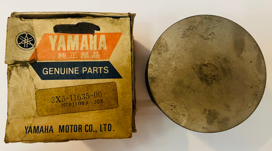 YAMAHA YZ400 - PISTON 1ST O/S 1979