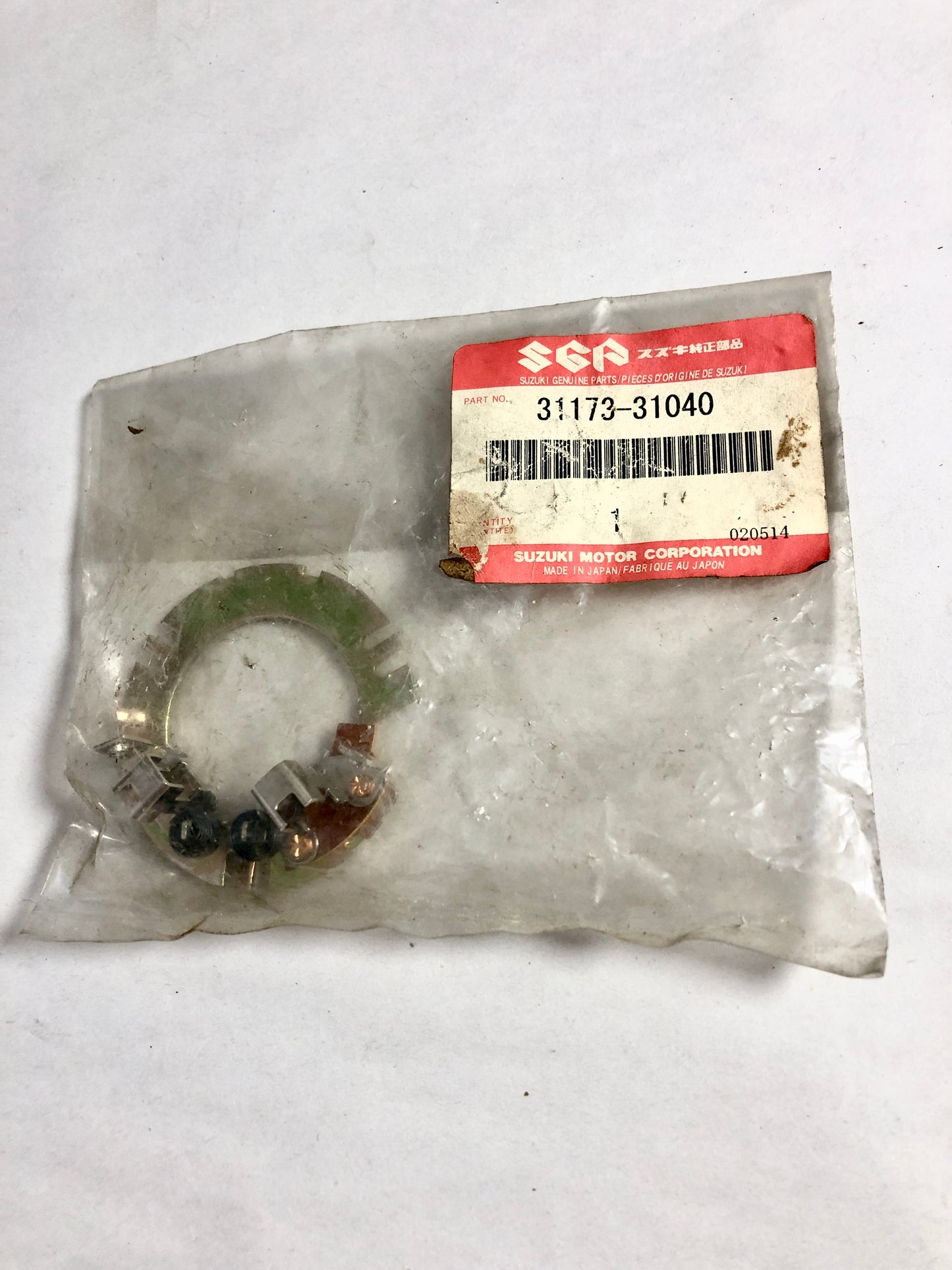 SUZUKI-GS1000-HOLDER ASSY