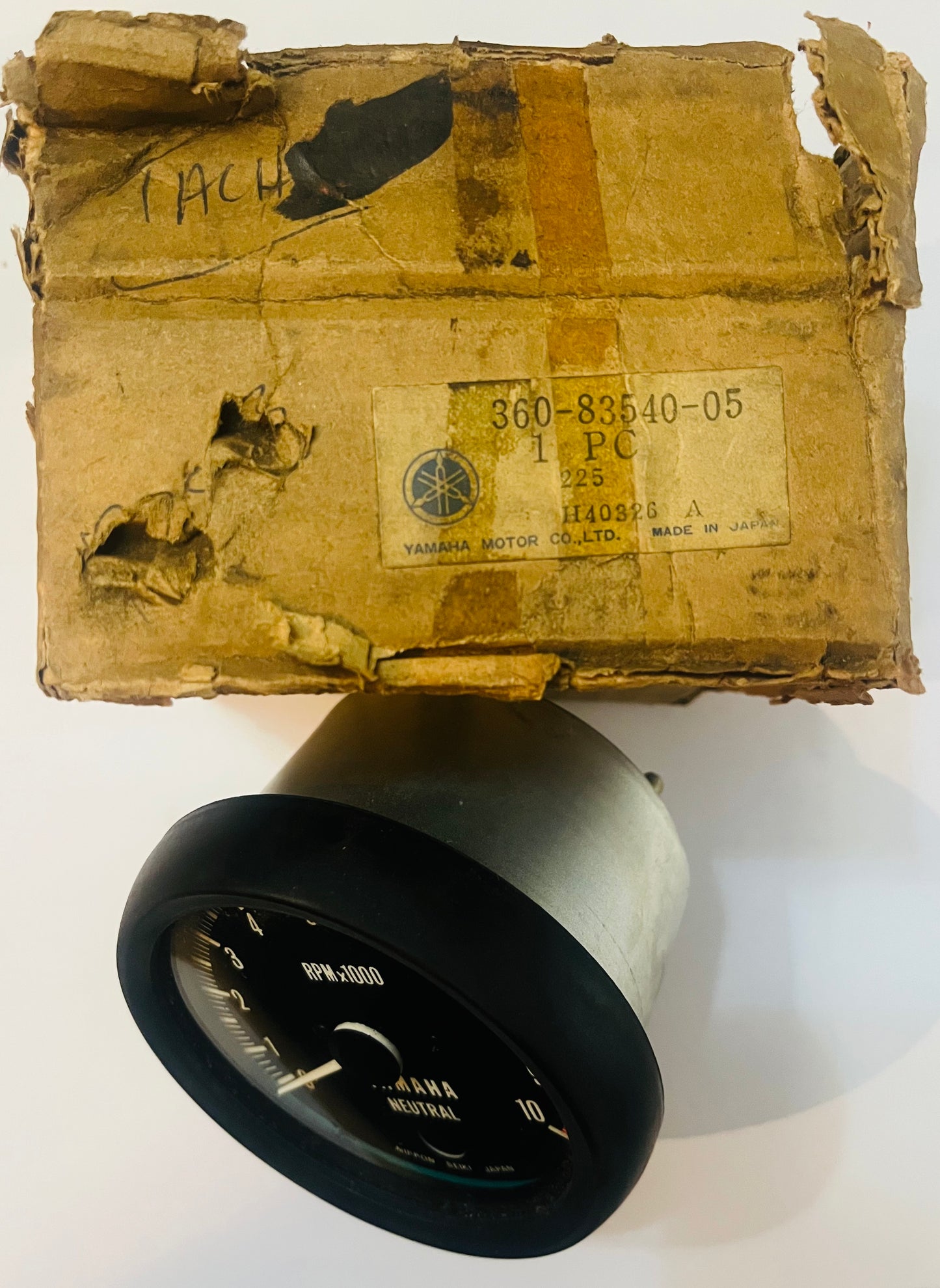 YAMAHA RD250/350- TACHOMETER 1974-1975