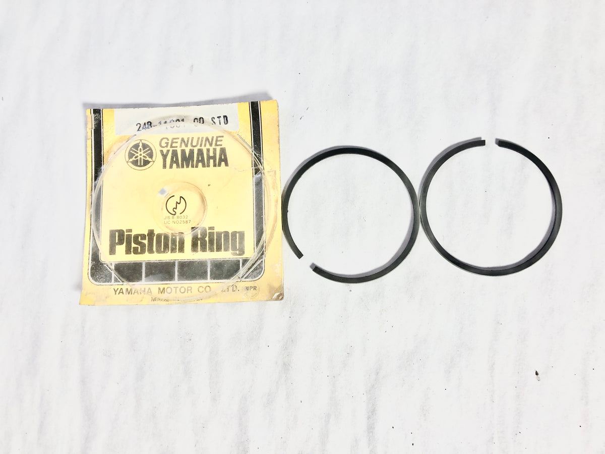 YAMAHA-YL2G-PISTON RING SET (1ST O/S)