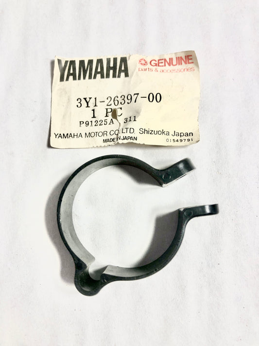 YAMAHA-XT350-BAND