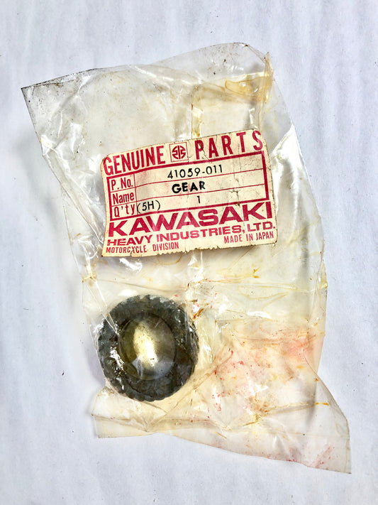 KAWASAKI-F9-GEAR-SPEEDOMETER