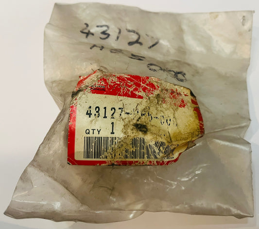 HONDA ATC200 - BOLT RR AXLE 1987