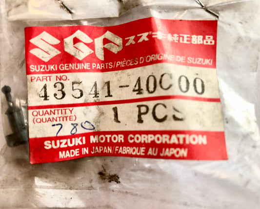 SUZUKI-GSXR1100 -CUSHION,FOOTREST