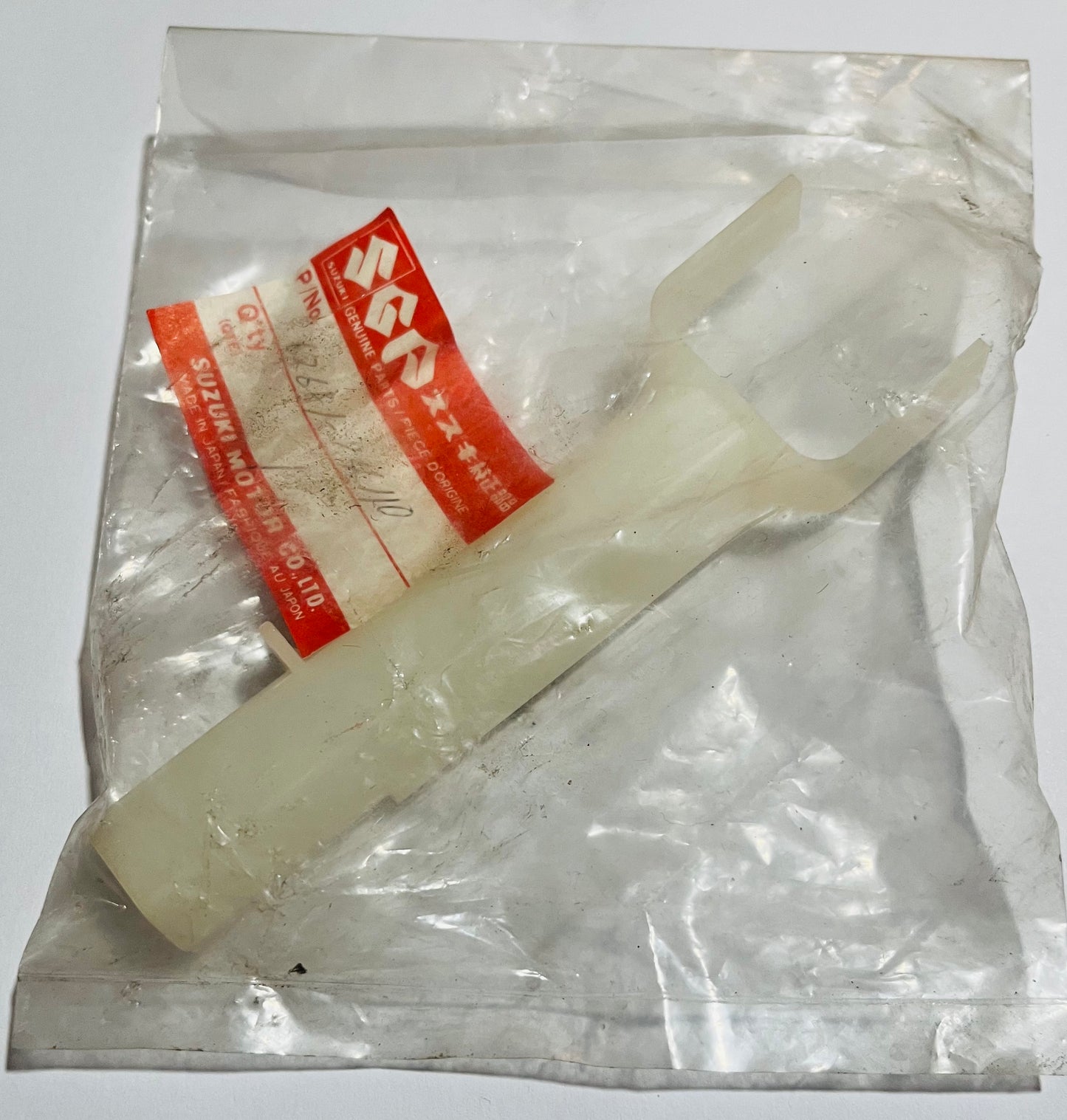 SUZUKI REAR CUSHION R PROTECTOR RM125/250/500