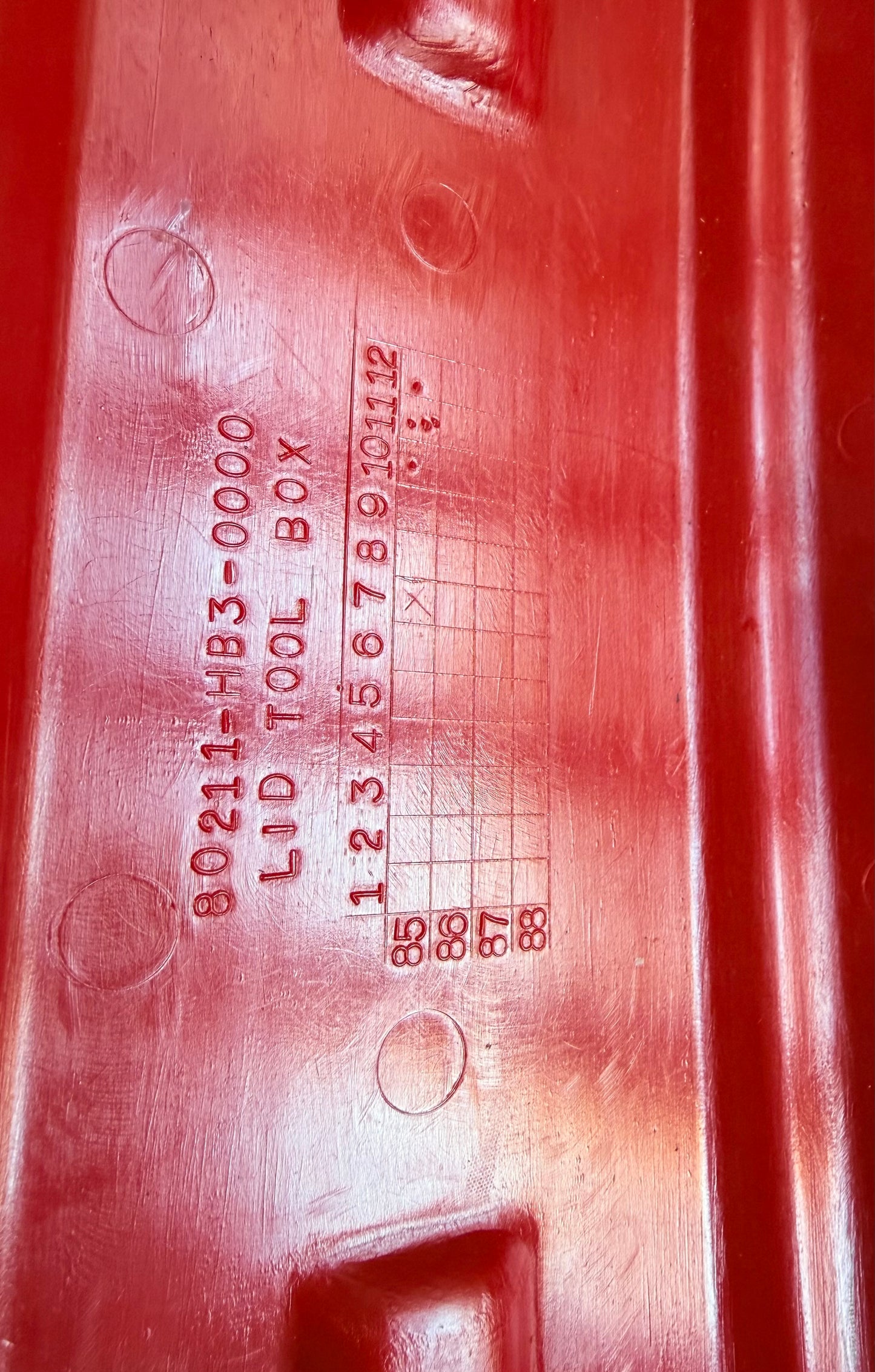 HONDA TRX200 TOOLBOX LID 1986-1987