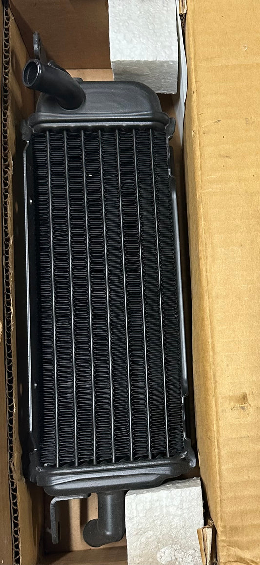 SUZUKI - WATER RADIATOR ASSEMBLY RM125 1984