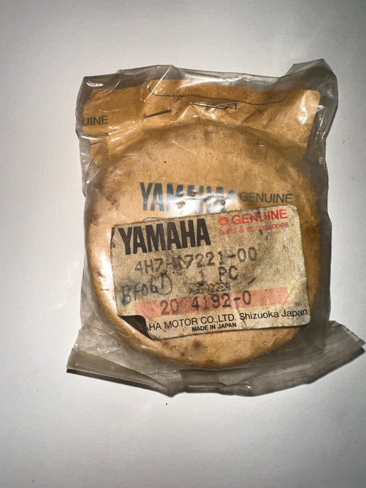YAMAHA-2ND WHEEL GEAR - XJ650 1980