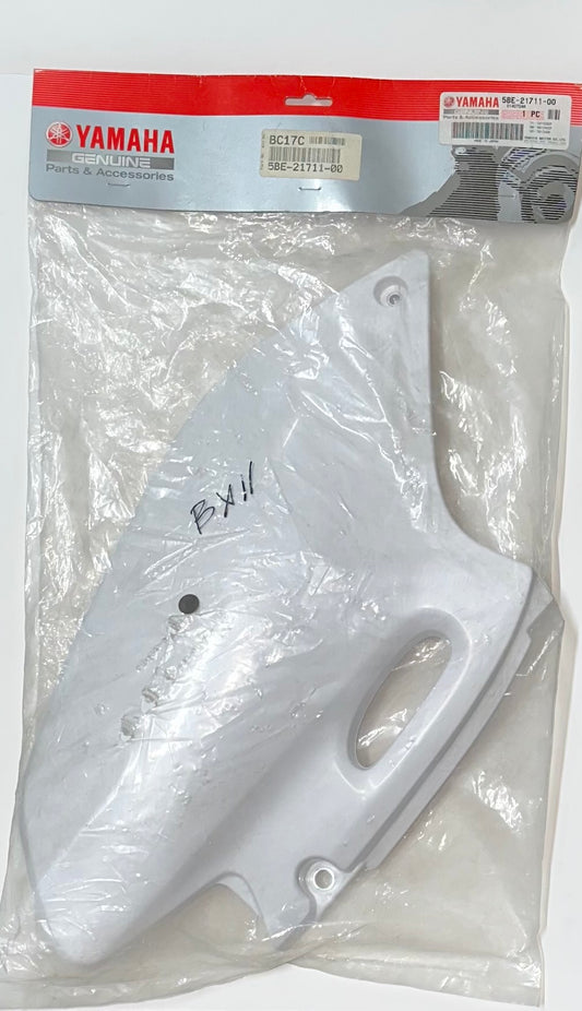 Copy of YAMAHA - SIDE COVER YZ250 2001