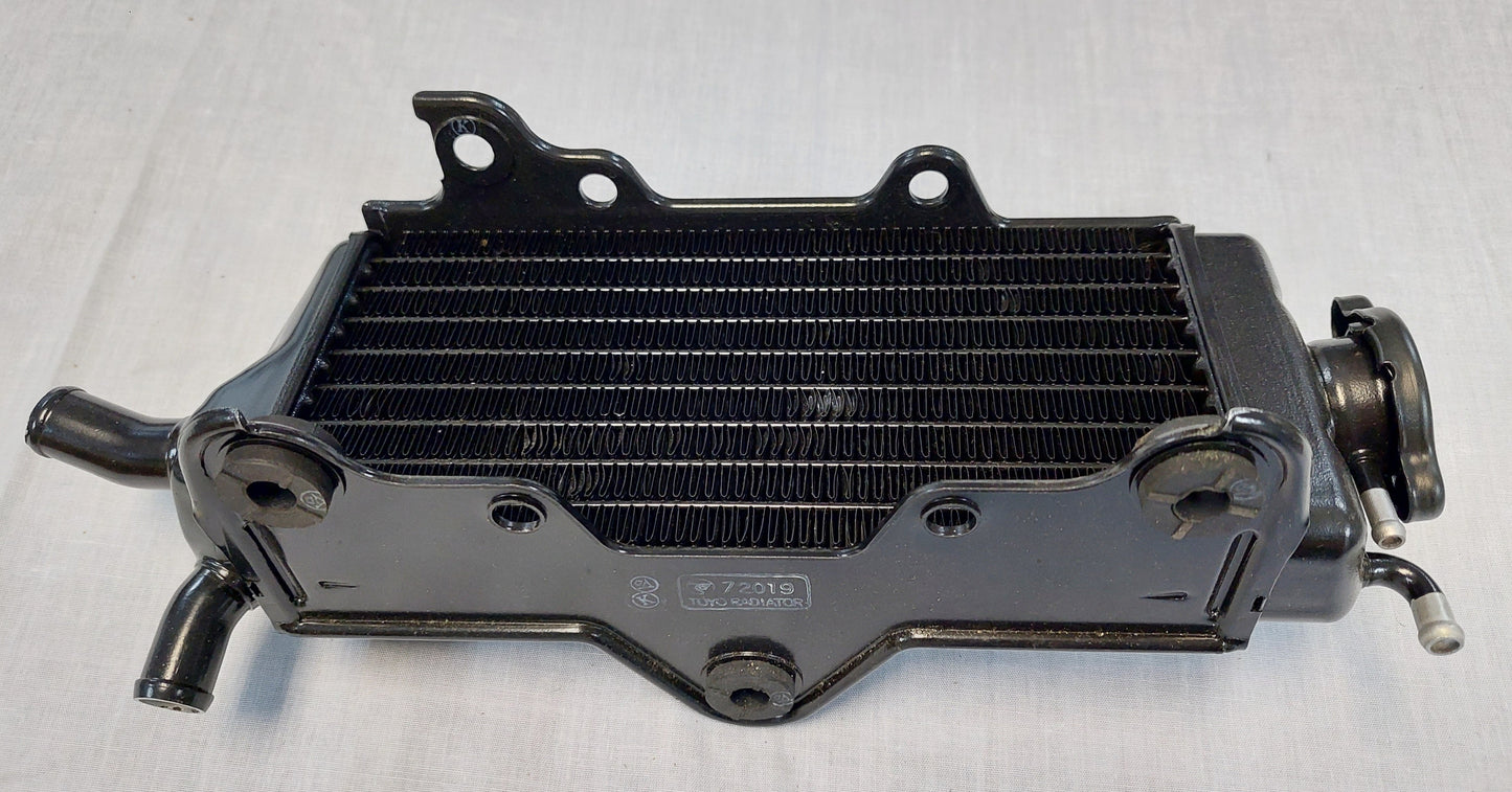 RADIATOR (R) - 1990-1991 CR125