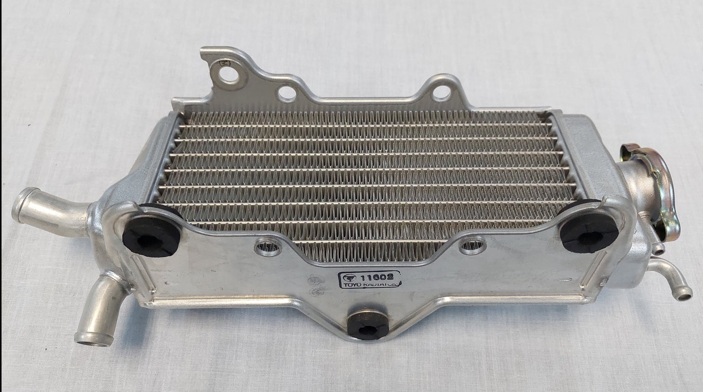 RADIATOR (R) - 1992 CR125