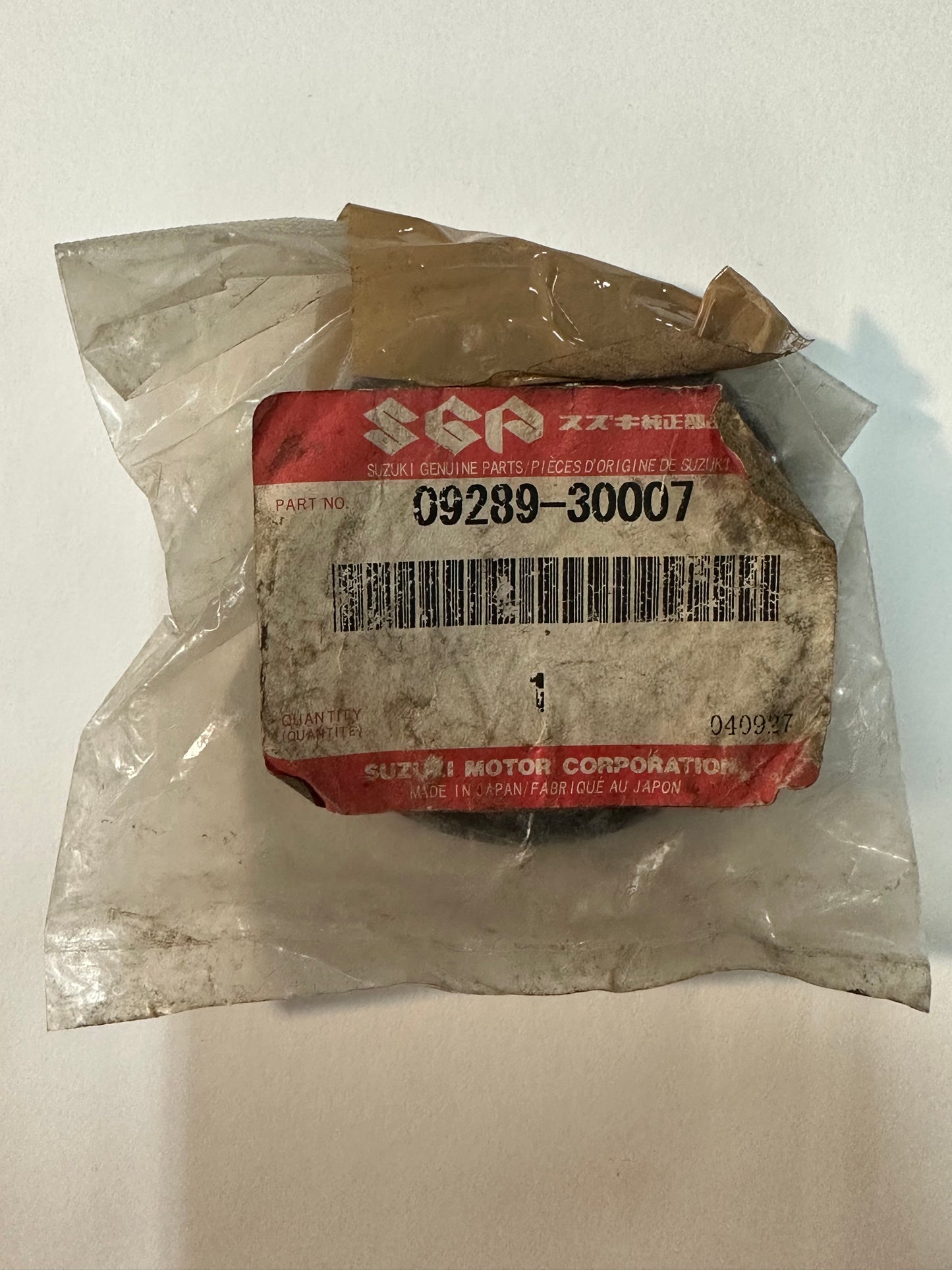 SUZUKI OIL SEAL GT200 1979-1981