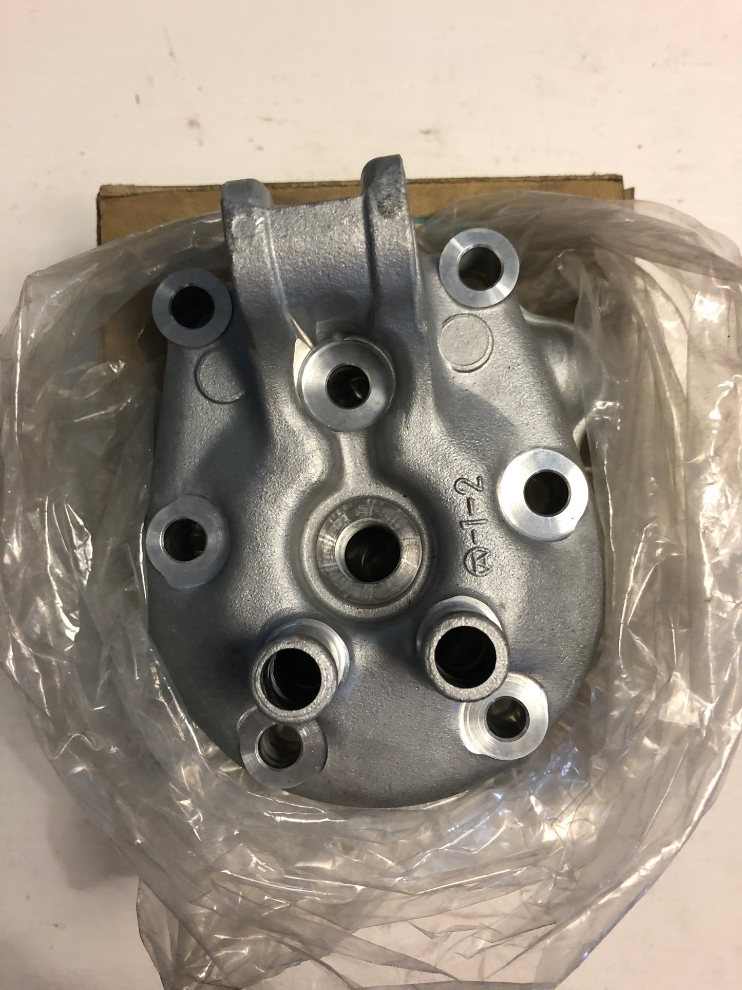 Cylinder Head - KX125 (1990)