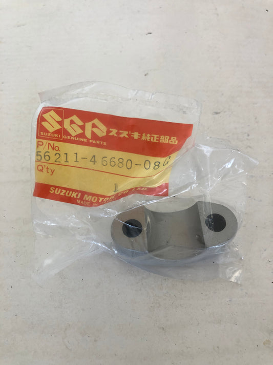 HANDLE BAR HOLDER - RM80 (1977 - 1982)