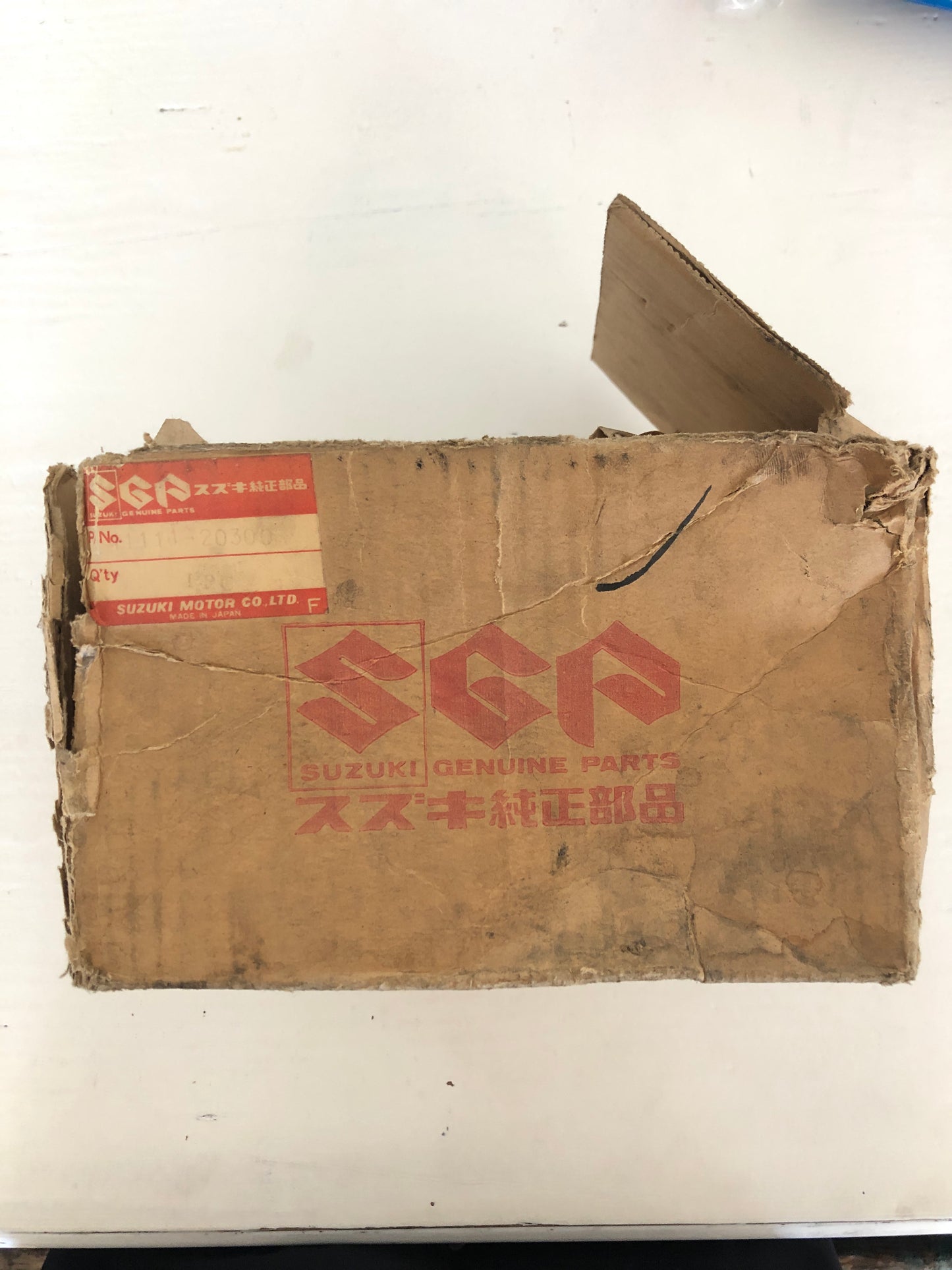 CYLINDER HEAD - RM80 (1980 - 1981)