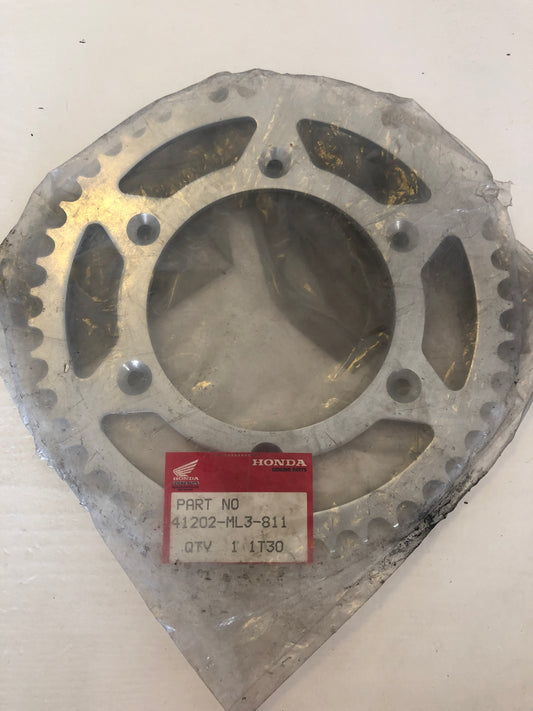 FINAL DRIVE SPROCKET - CR500 (1992 -1995) & CR250 (1992 - 2003)